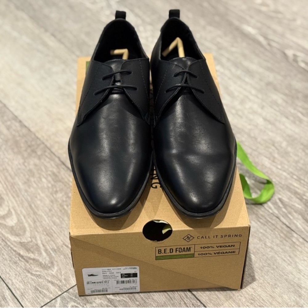 Call It Spring Men's Vegan Black Oxfordsw - Picture 2 of 8